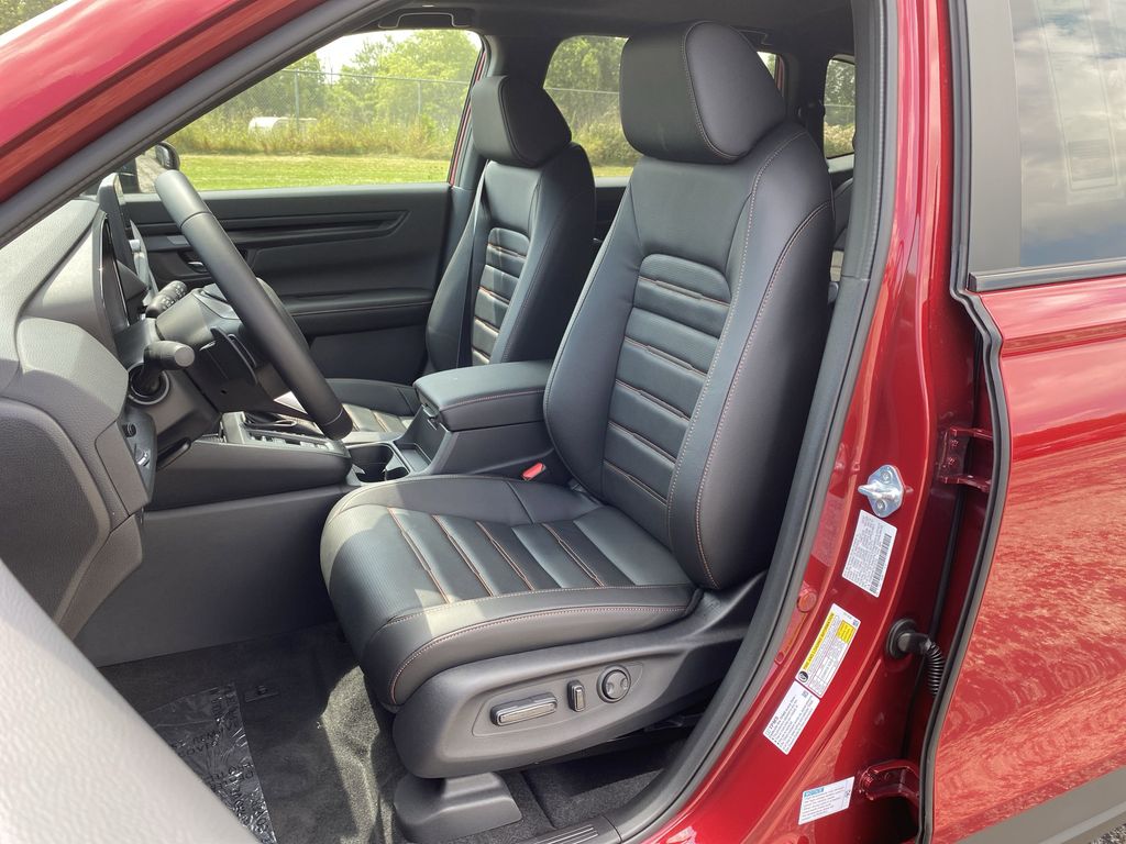 2026 Honda CR-V Hybrid Sport-L photo 4