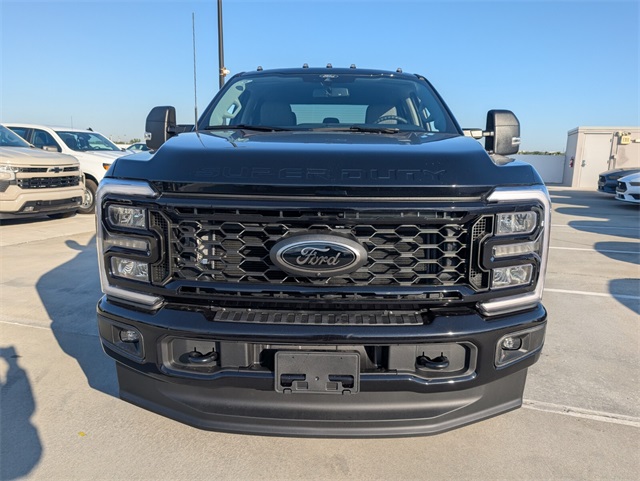 2026 Ford F-250 XLT photo 3