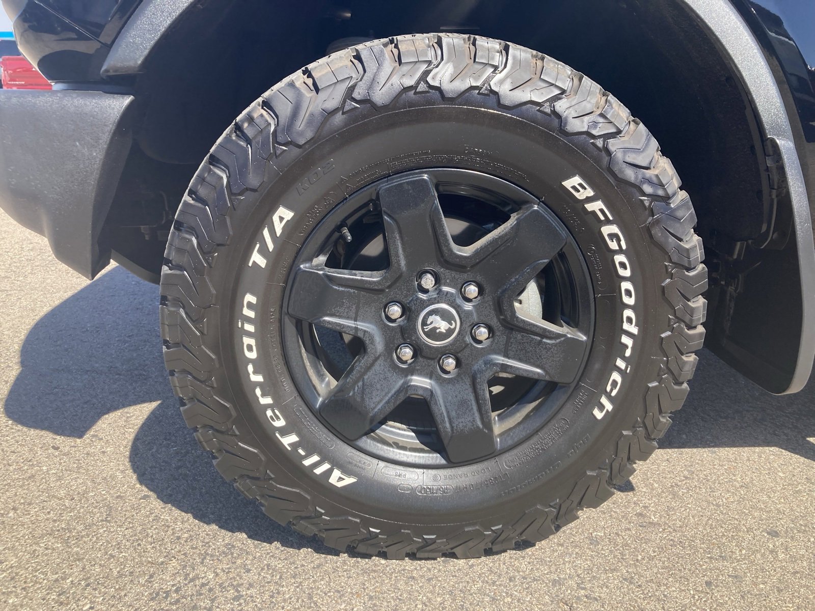 2023 Ford Bronco Base photo 38