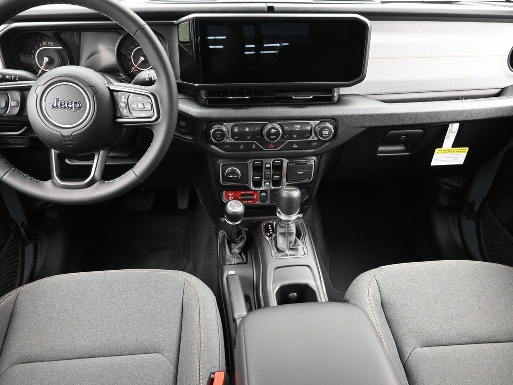 2025 Jeep Gladiator Willys photo 10