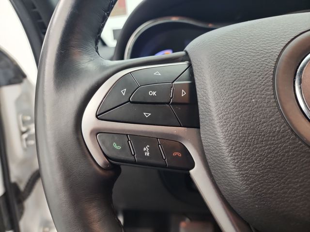 2021 Jeep Grand Cherokee Laredo X photo 16