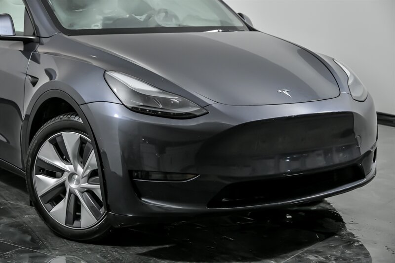 Used 2022 Tesla Model Y Long Range with VIN 7SAYGDEE1NF548210 for sale in Aurora, IL