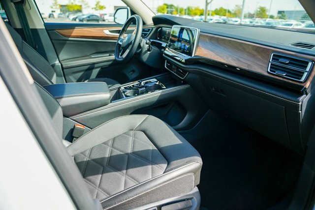 2024 Volkswagen Atlas SE Technology photo 38