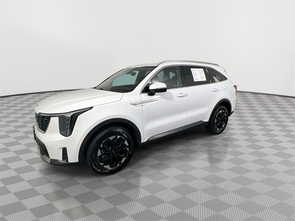 2024 Kia Sorento S photo 4