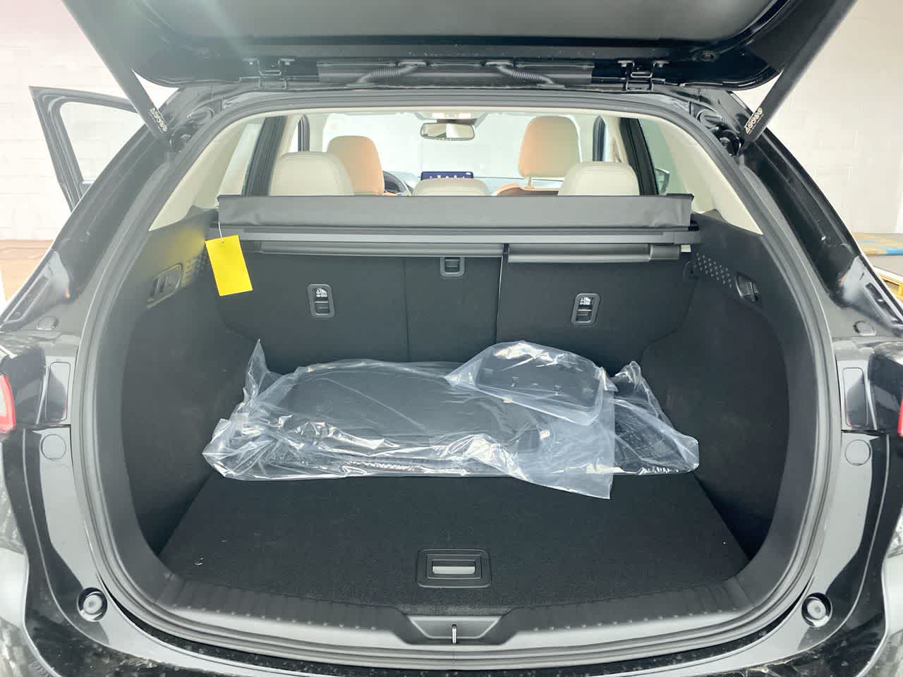 2025 Mazda CX-5 2.5 S Preferred photo 27