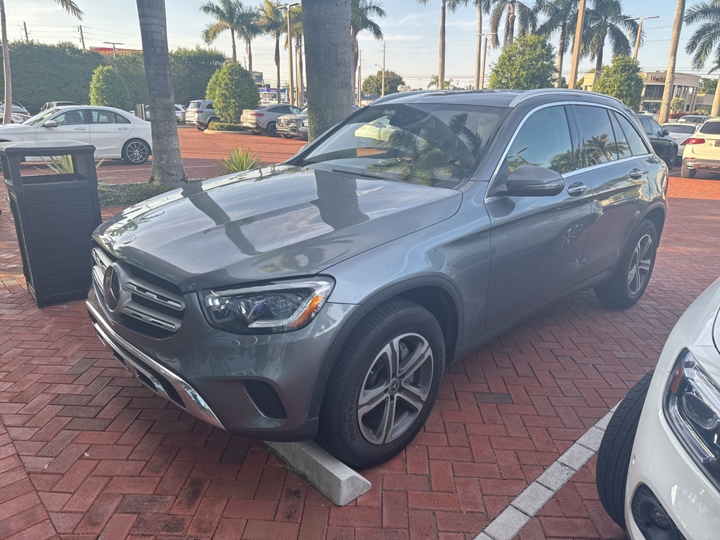 2020 Mercedes-Benz GLC GLC300's photo