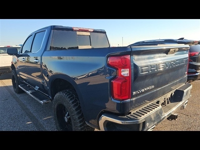 2020 Chevrolet Silverado 1500 LTZ photo 3