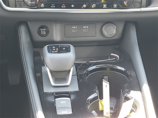 2026 Nissan Rogue Platinum photo 23