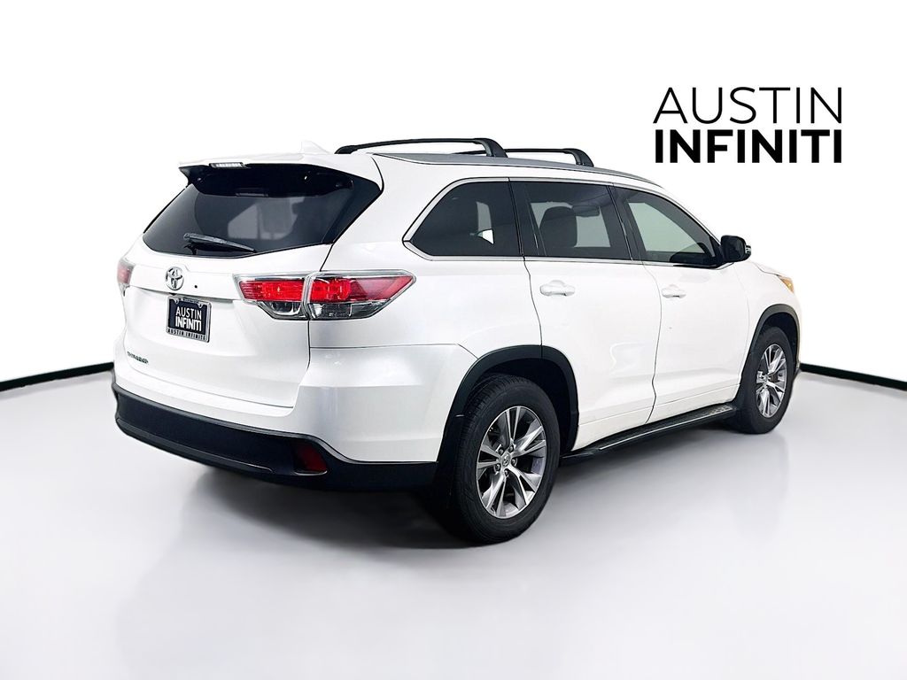 2015 Toyota Highlander Base Hybrid photo 4