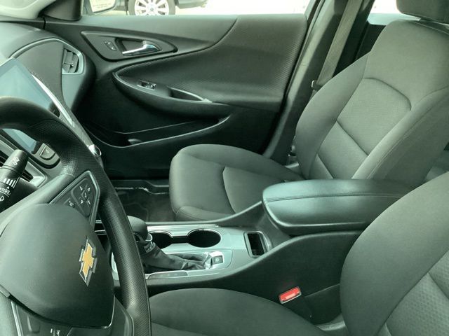 2023 Chevrolet Malibu 1LT photo 17
