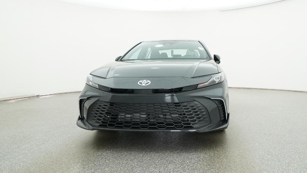 2025 Toyota Camry SE photo 2