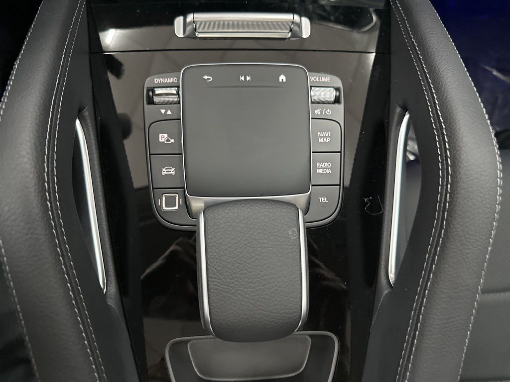 2026 Mercedes Benz GLE 450e 4MATIC photo 15
