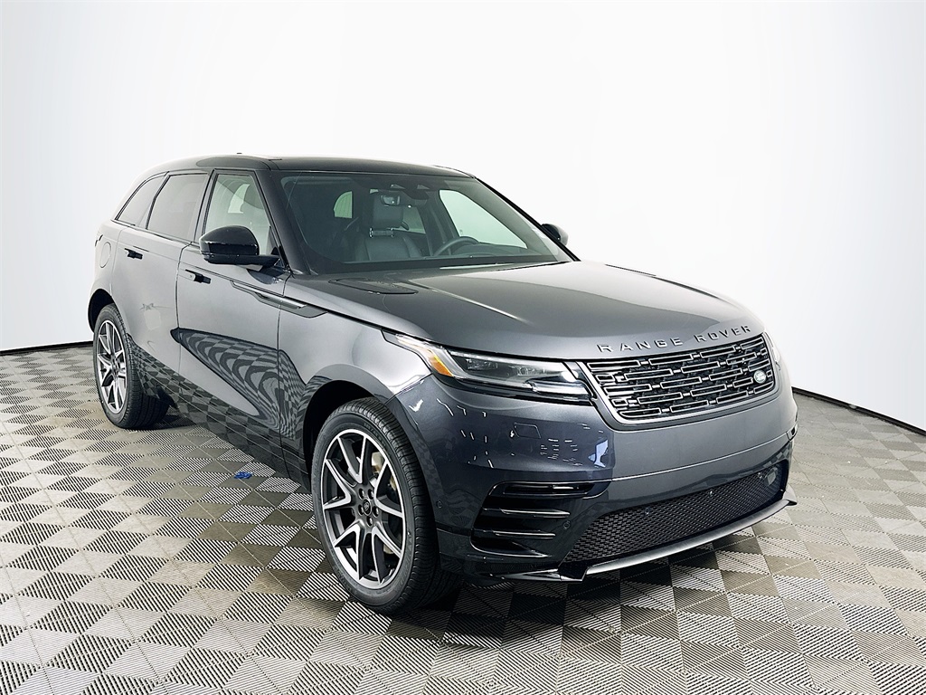 2026 Land Rover Range Rover Velar SE photo 3