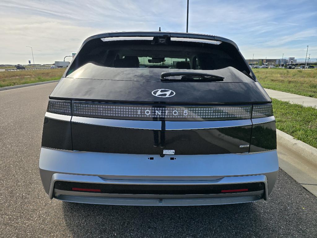 2025 Hyundai Ioniq 5 Limited photo 4