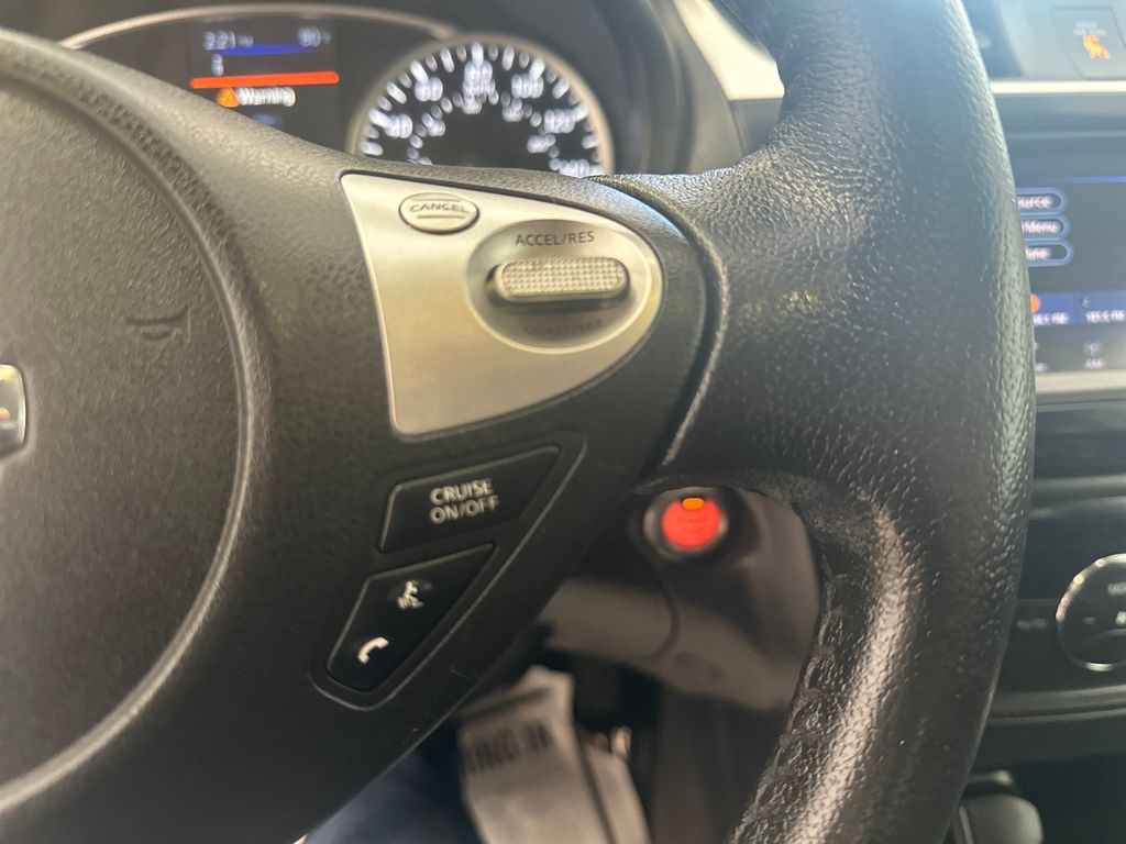 2019 Nissan Sentra SV photo 19
