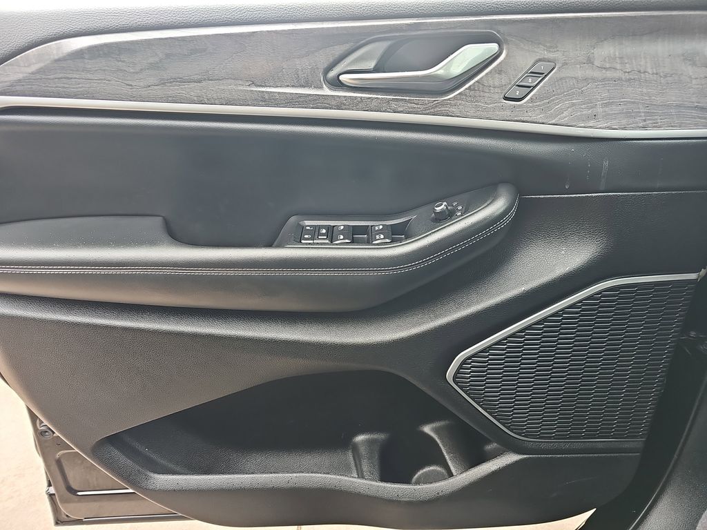 2022 Jeep Grand Cherokee Limited photo 26