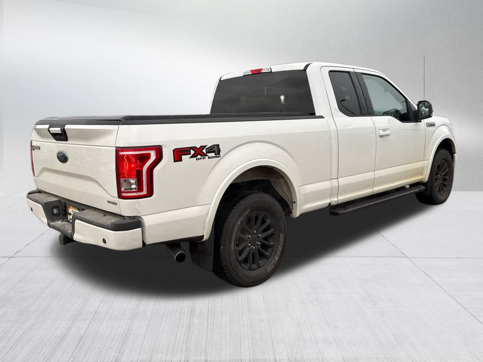 2015 Ford F-150 XLT photo 7