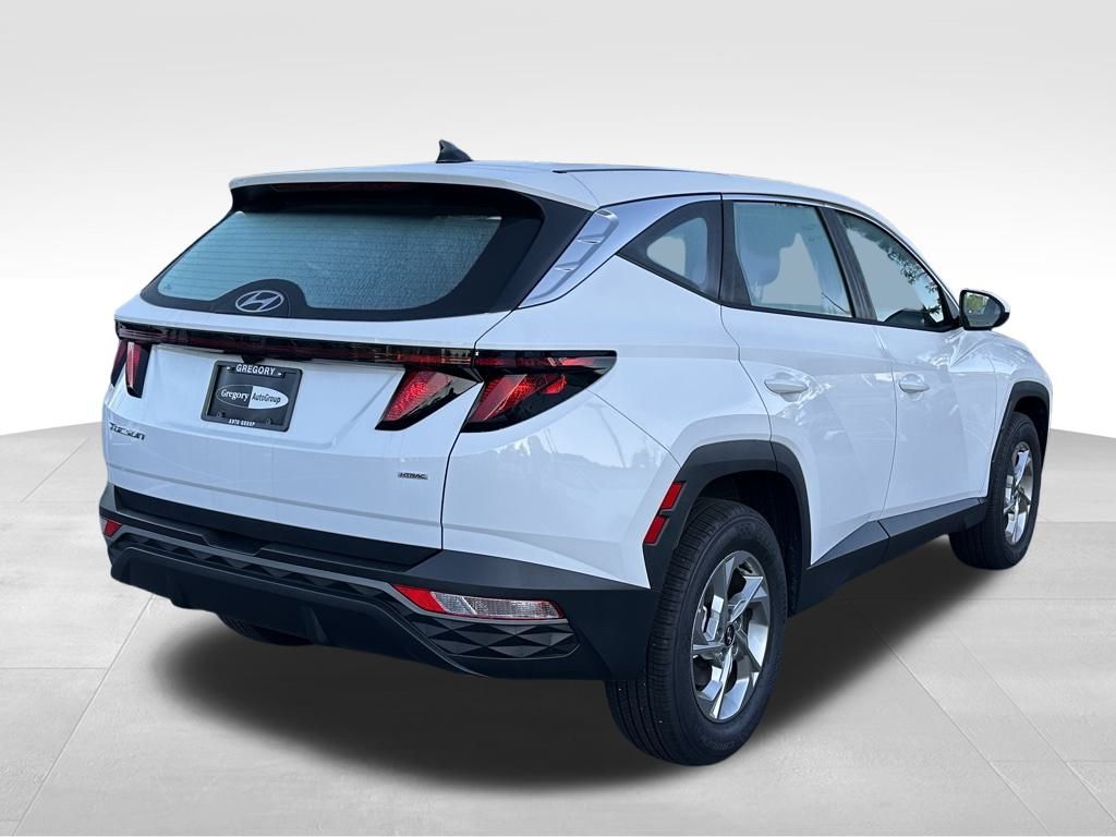 2024 Hyundai Tucson SE photo 4