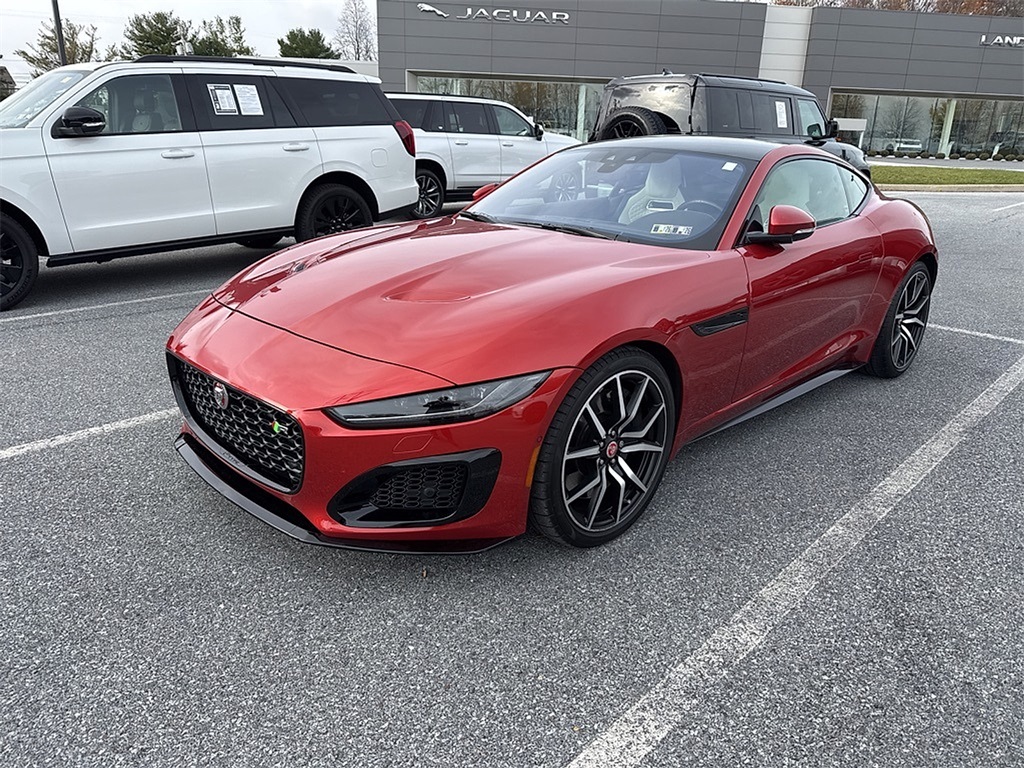 2023 Jaguar F-TYPE R photo 2