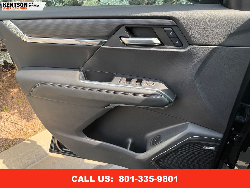 2024 Gmc Acadia Elevation photo 21
