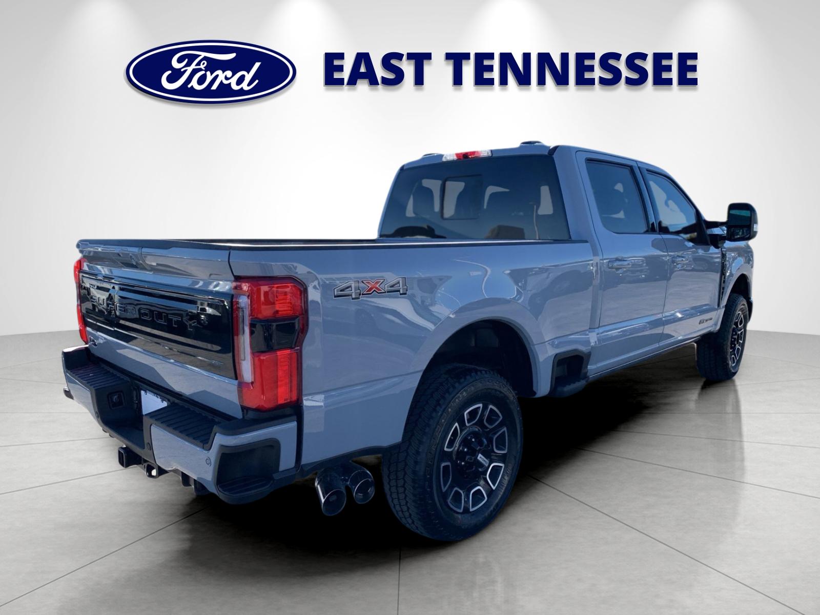 2026 Ford F-350 Platinum photo 3