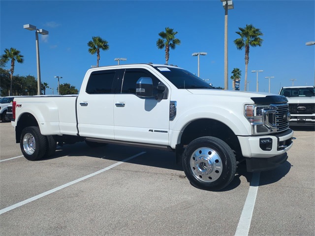 2022 Ford F-450 Platinum photo 2