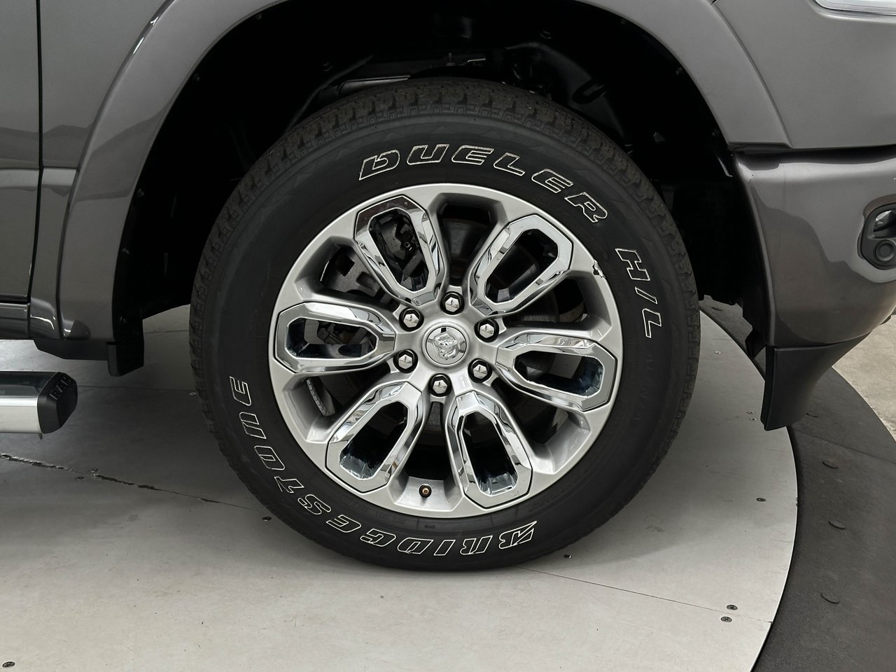 2022 Ram 1500 Laramie photo 30