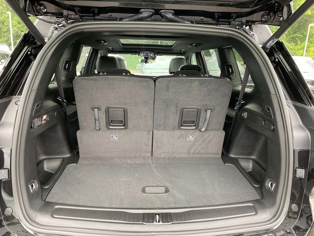 2025 Jeep Grand Cherokee Limited photo 3