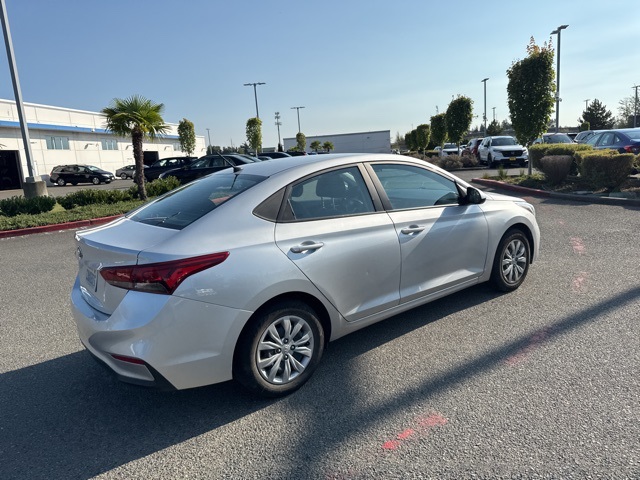 2021 Hyundai Accent SE photo 5