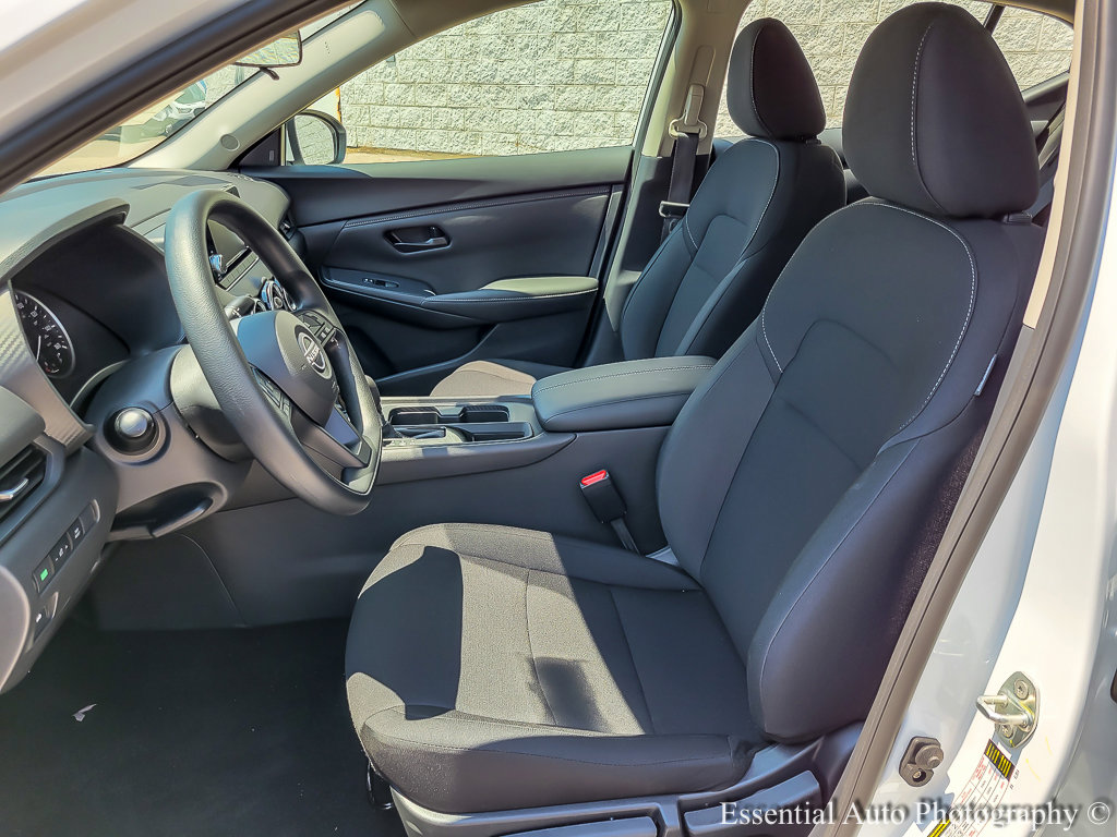 2025 Nissan Sentra S photo 8