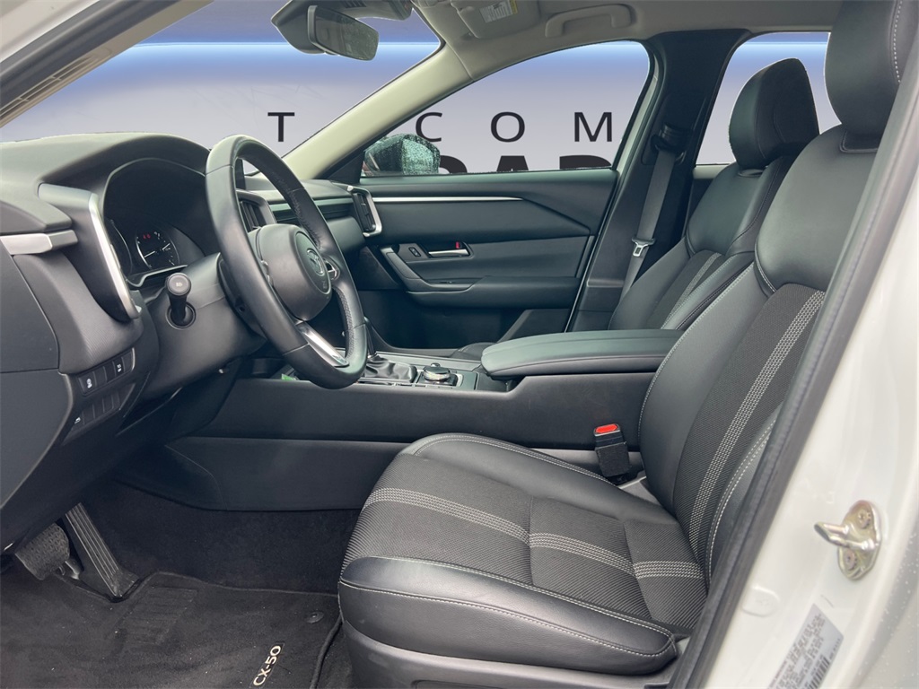 2024 Mazda CX-50 2.5 S Preferred photo 10