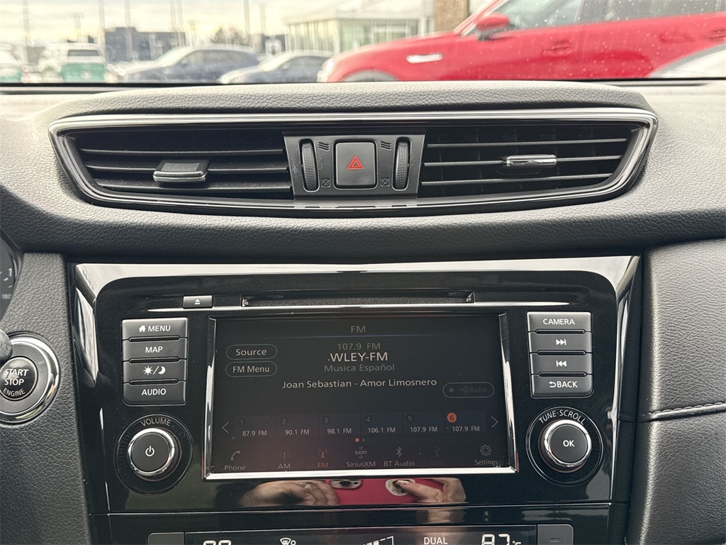 2018 NISSAN ROGUE - Image 15