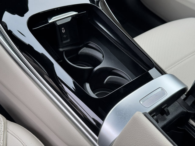 2024 Mercedes Benz GLC 300 4MATIC photo 19