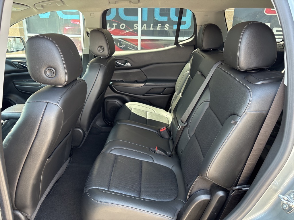 2023 Gmc Acadia SLT photo 18