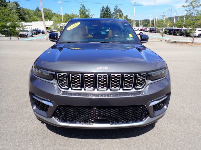 2022 Jeep Grand Cherokee Summit photo 8