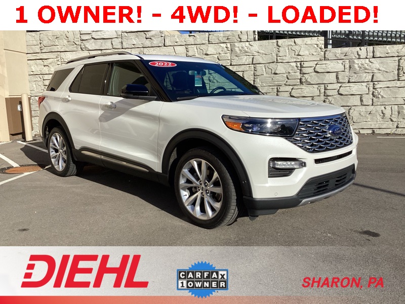 2022 Ford Explorer Platinum's photo