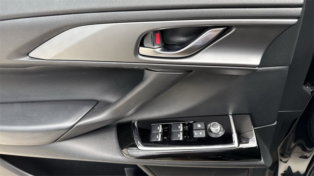 2023 Mazda CX-9 Touring photo 40