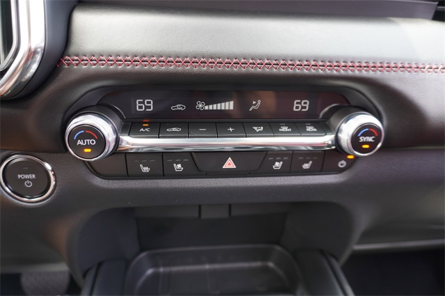 2025 Mazda CX-50 Premium Plus photo 5