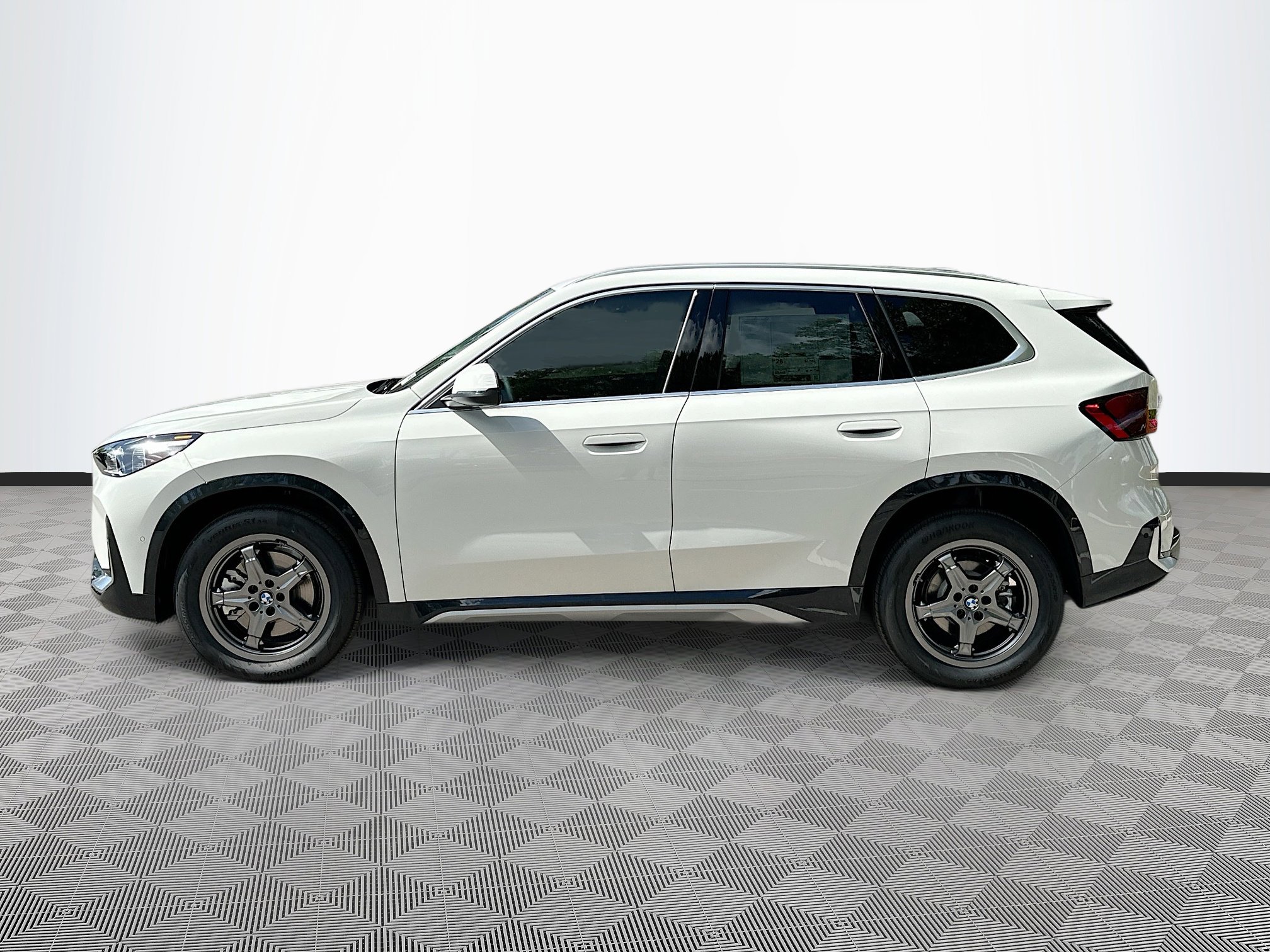 2025 Bmw X1 XDrive28i photo 4