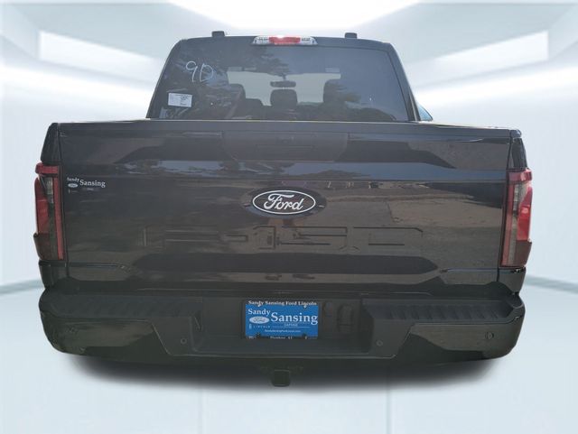 2025 Ford F-150 XLT photo 4
