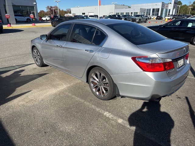 Used 2014 Honda Accord Sport with VIN 1HGCR2F59EA113420 for sale in Lenoir City, TN