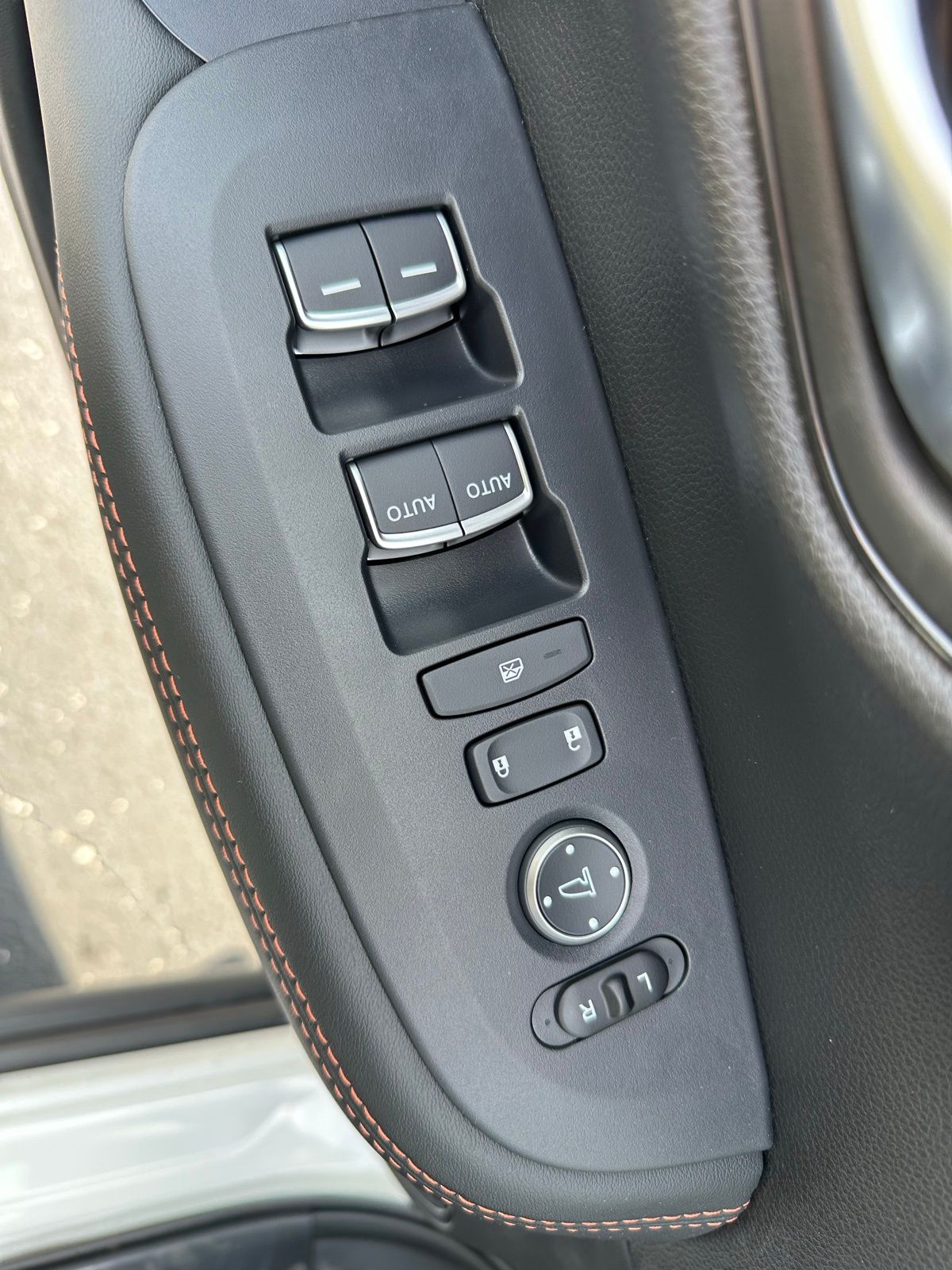 2026 Honda HR-V Sport photo 10