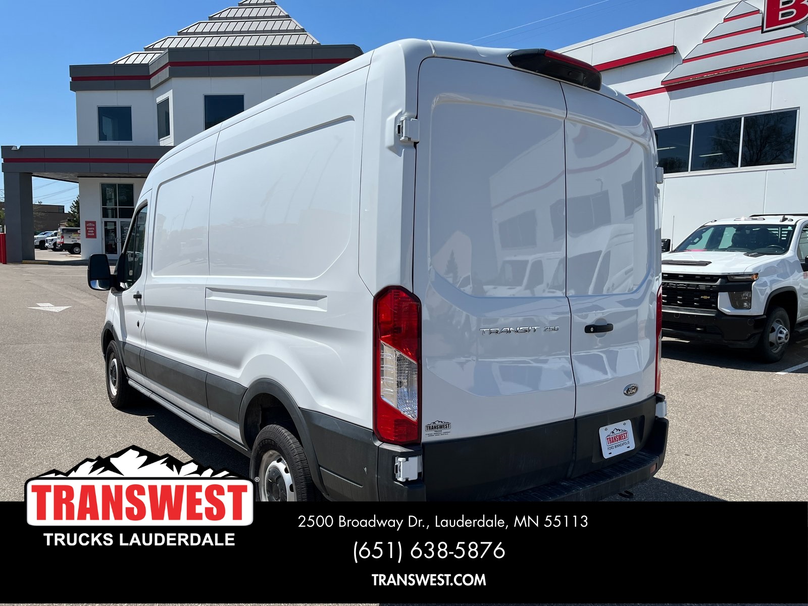 2023 Ford Transit photo 3