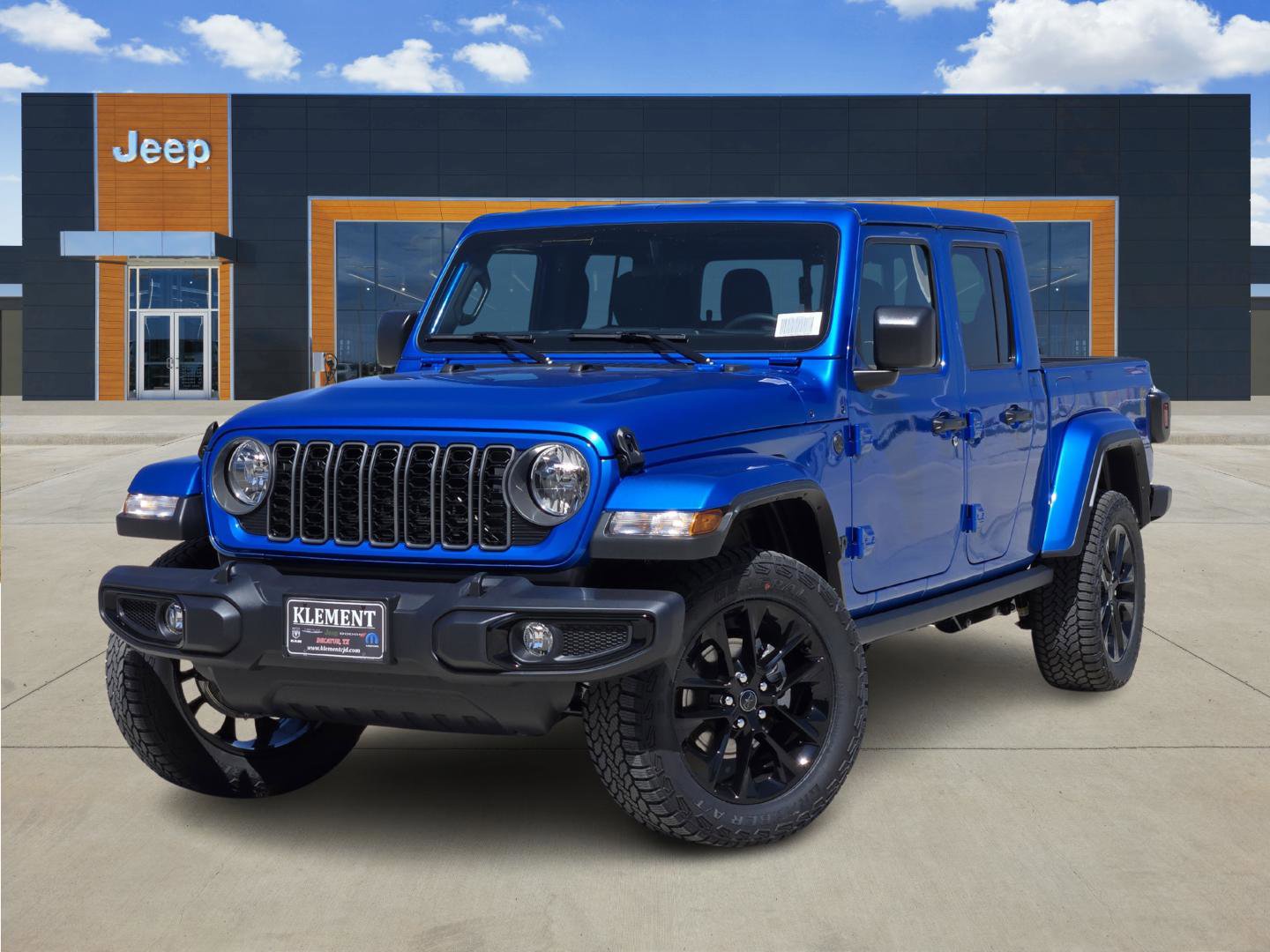 2025 Jeep Gladiator Nighthawk's photo