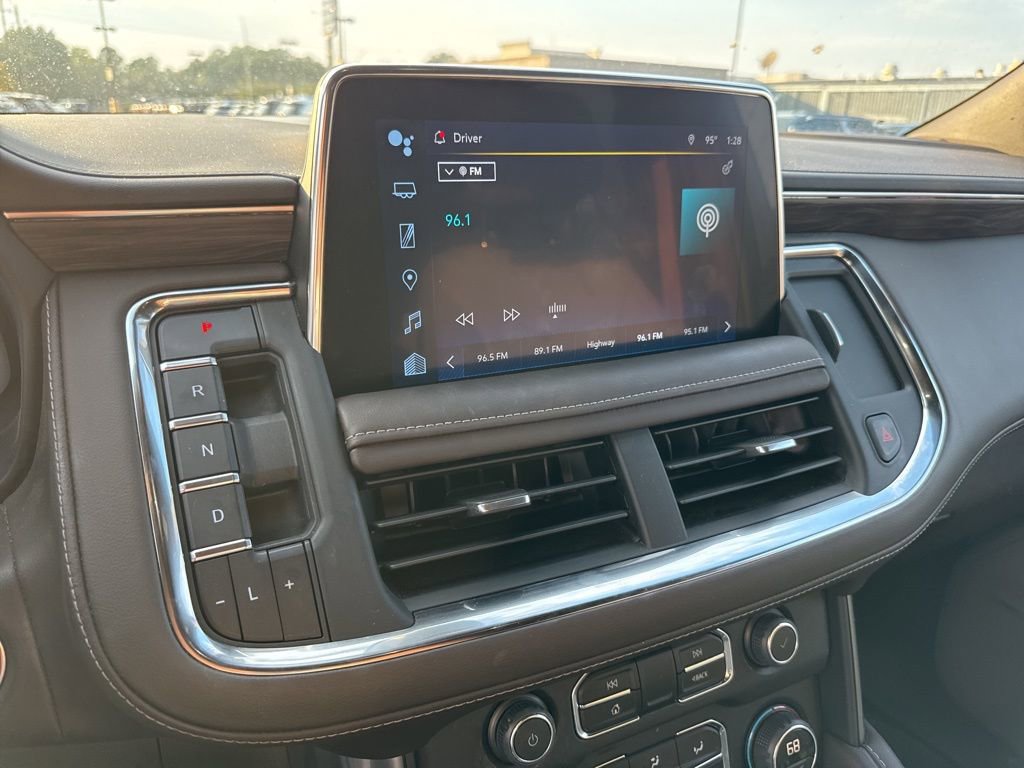 2022 Chevrolet Tahoe LT photo 14