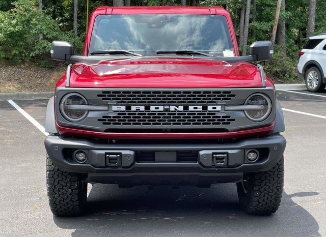 2025 Ford Bronco Badlands photo 4