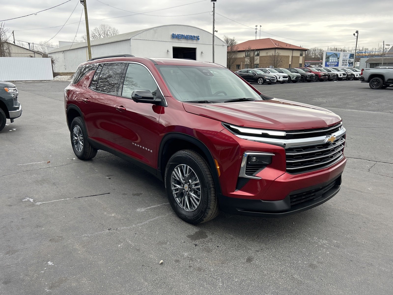 2025 Chevrolet Traverse photo 11