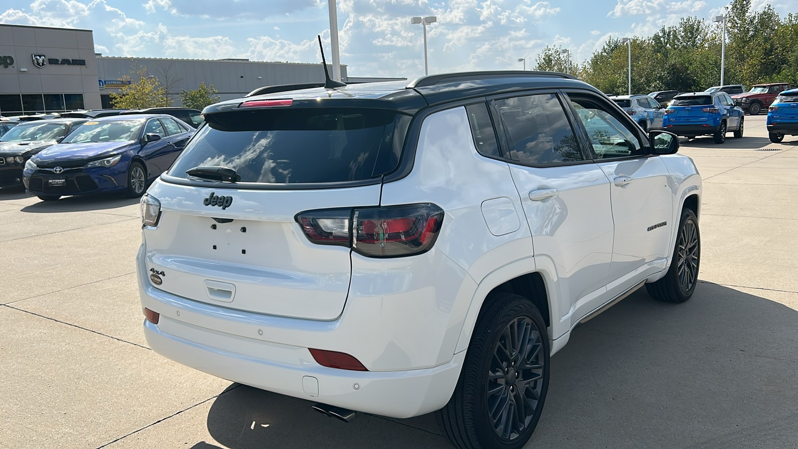 2022 Jeep Compass High Altitude photo 3