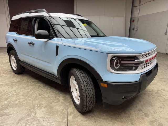2025 Ford Bronco Sport Heritage photo 2