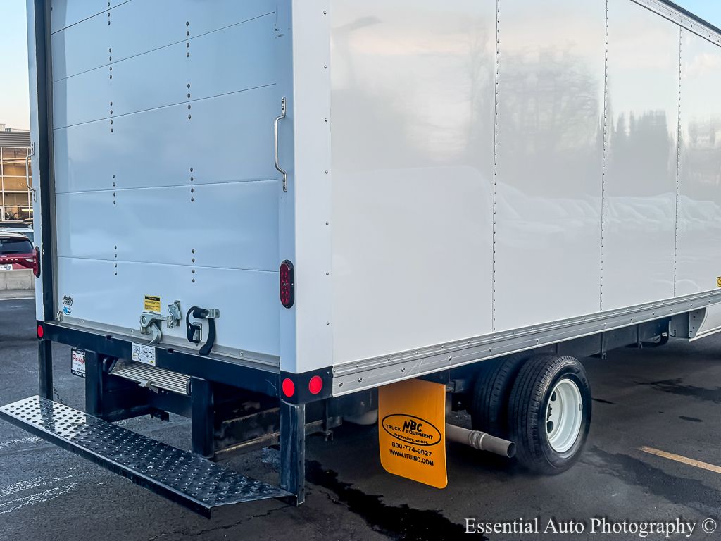 2025 FORD E-350 - Image 8